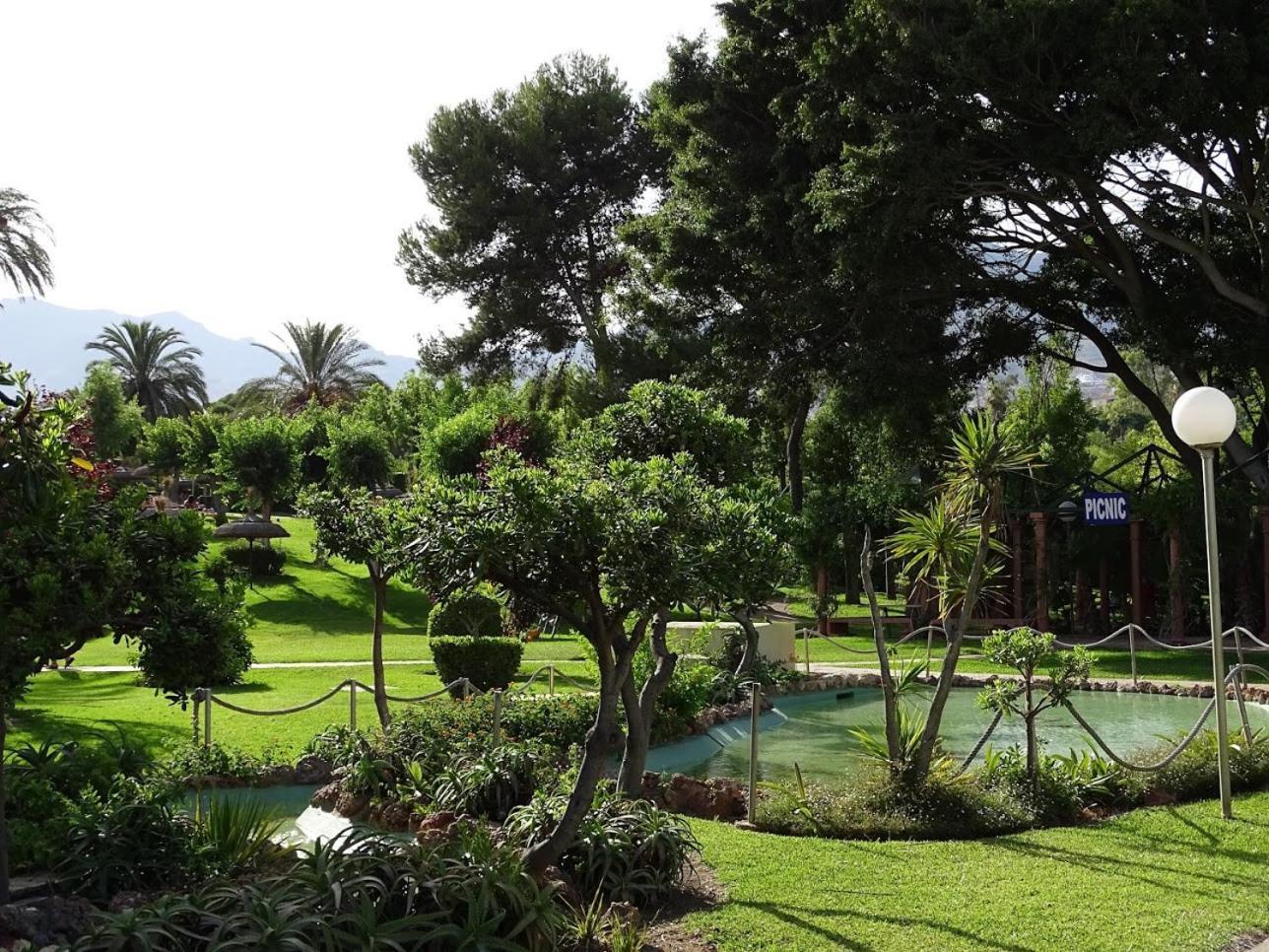 Benalmadena Front Line Sea View 1 Bedroom Large Apartment 외부 사진