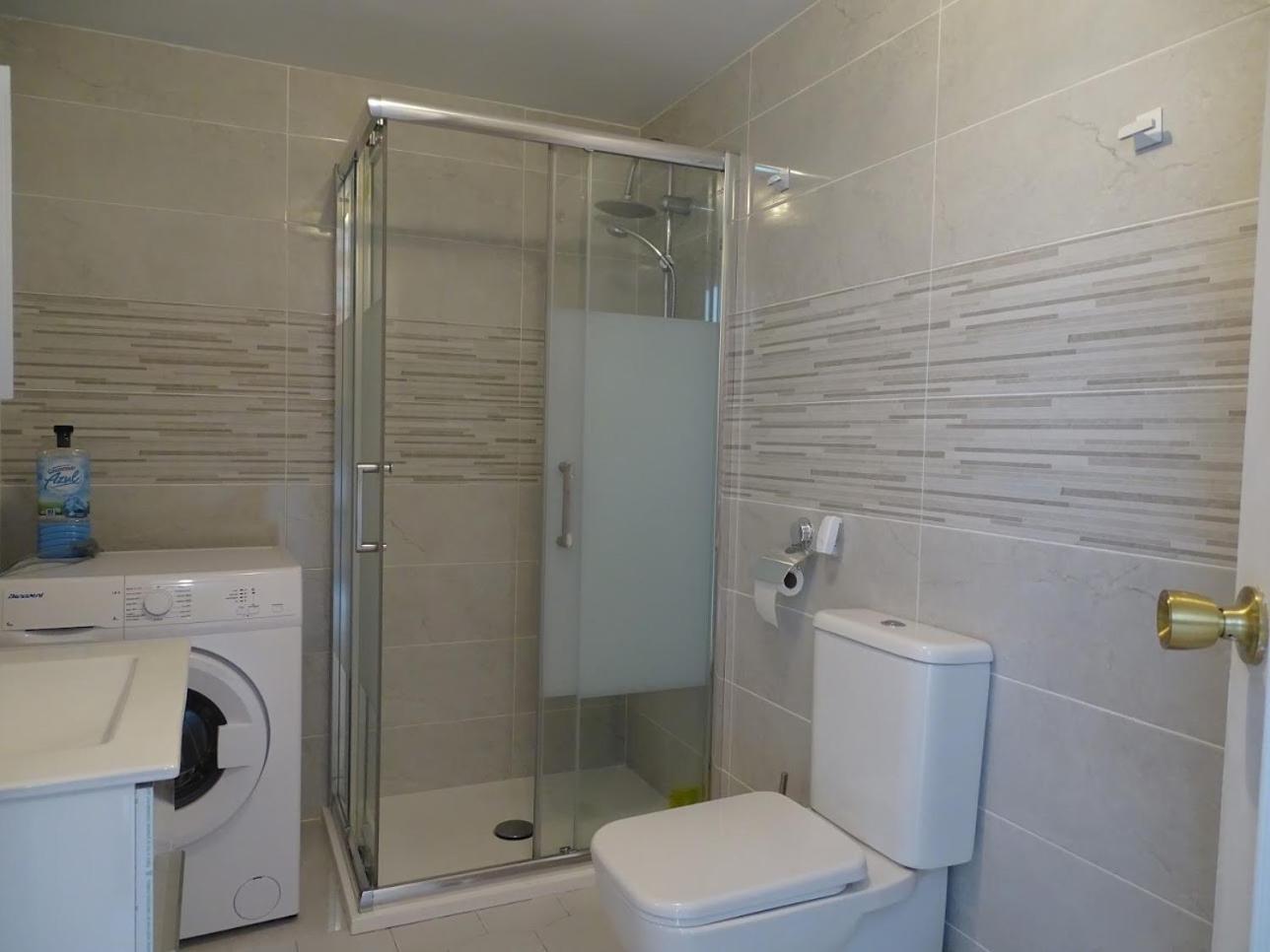 Benalmadena Front Line Sea View 1 Bedroom Large Apartment 외부 사진